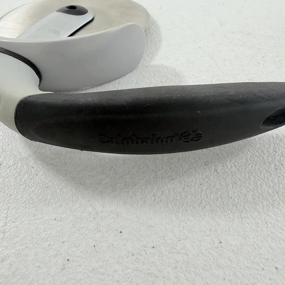 Calphalon Ergonomic Handle Stainless Steel Pizza Cutter